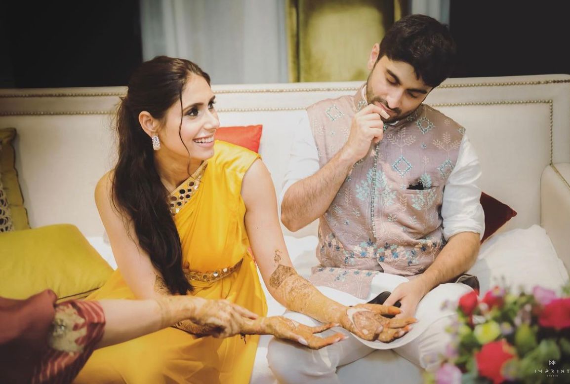 best mehendi outfit for brides